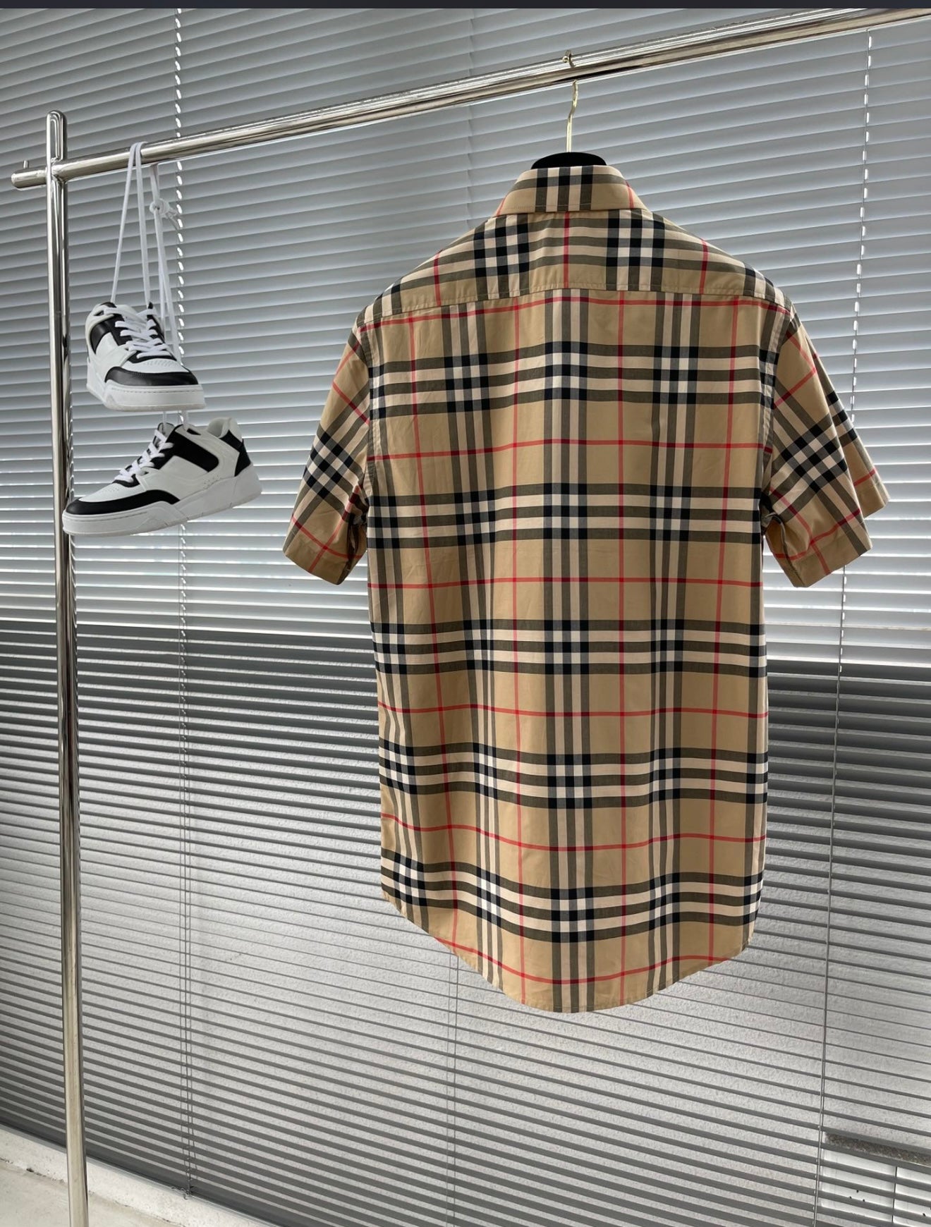 Burberry Men's Short Sleeve Vintage Check Shirt - Beige